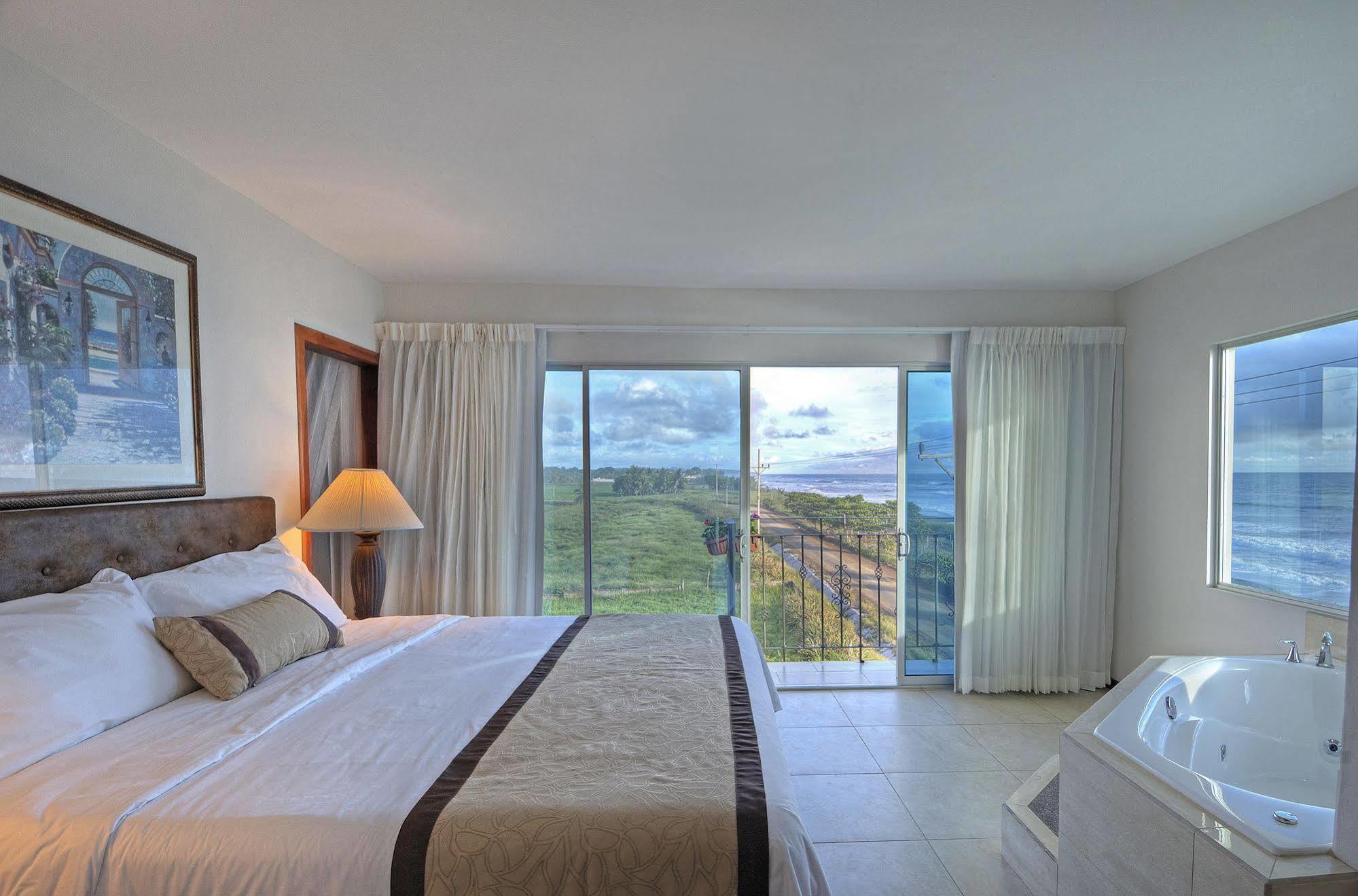 Beachfront Hotel Tramonto Jacó Εξωτερικό φωτογραφία